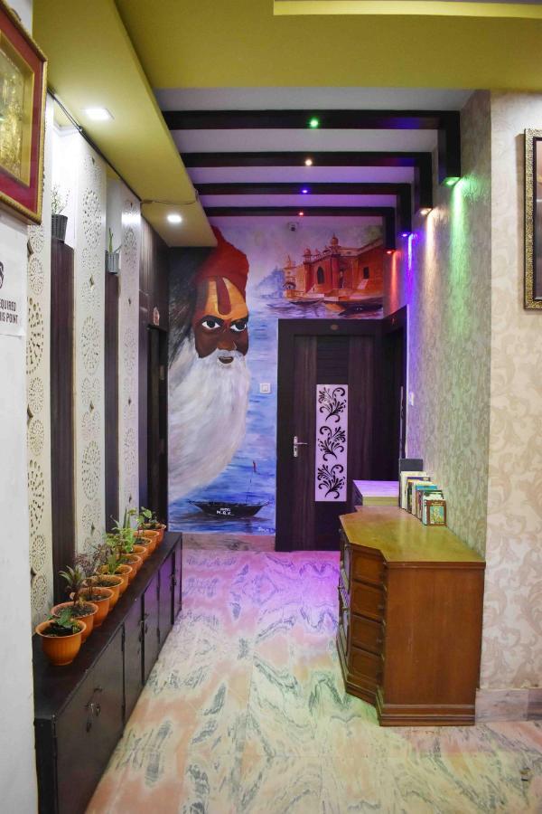 Hotel Mrk Varanasi Luaran gambar