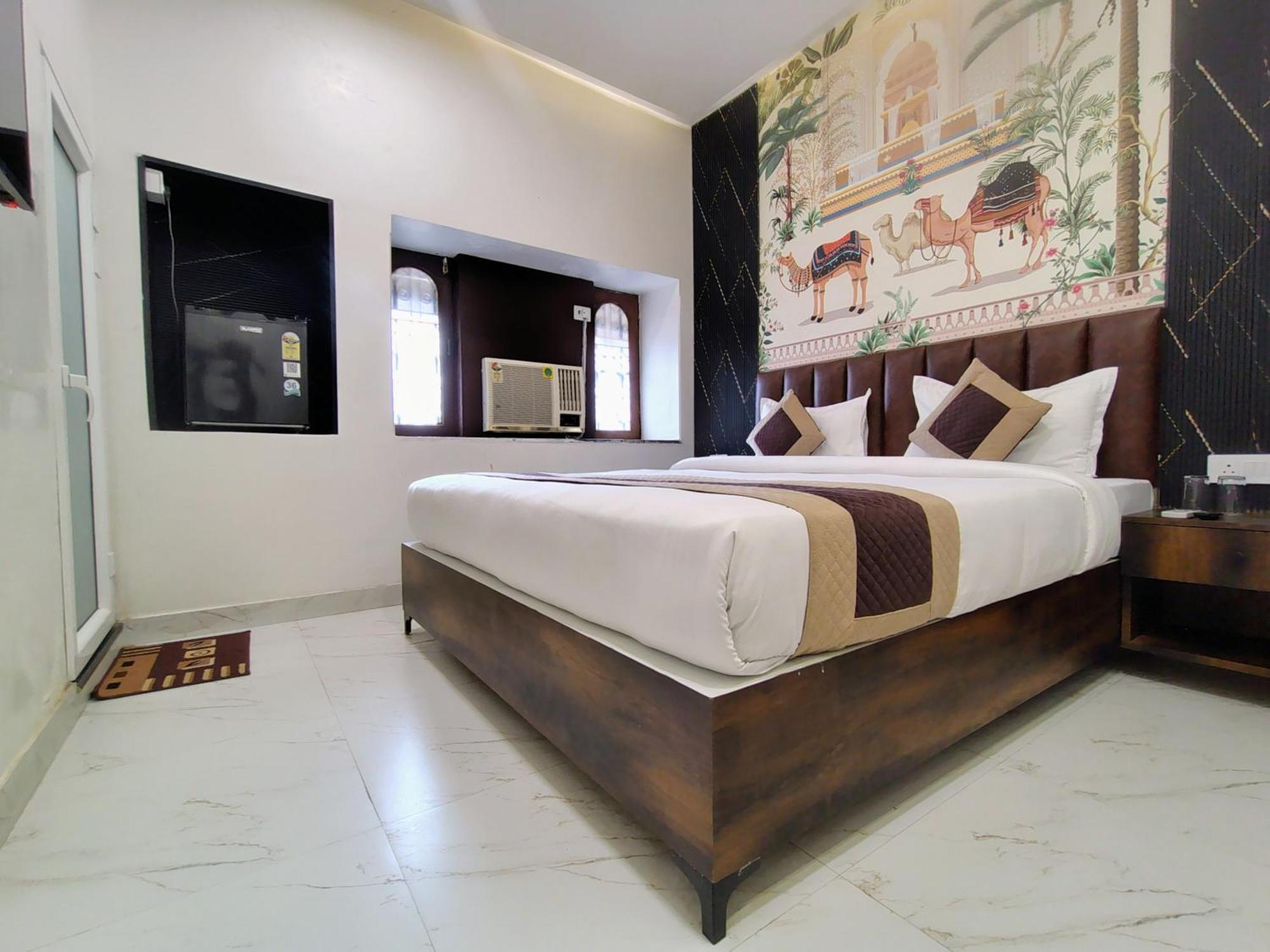 Hotel Mrk Varanasi Luaran gambar