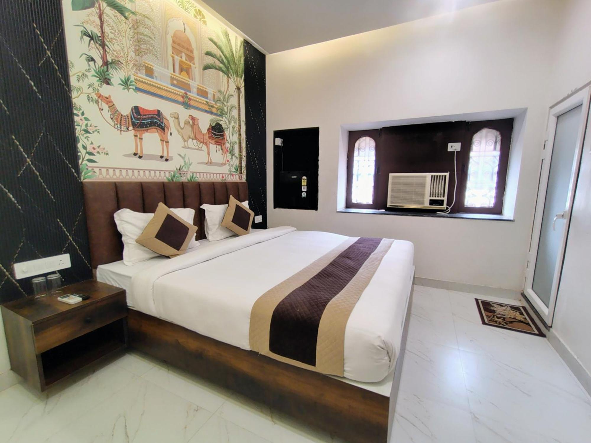 Hotel Mrk Varanasi Luaran gambar