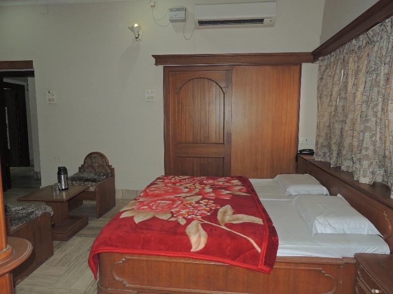 Hotel Mrk Varanasi Luaran gambar